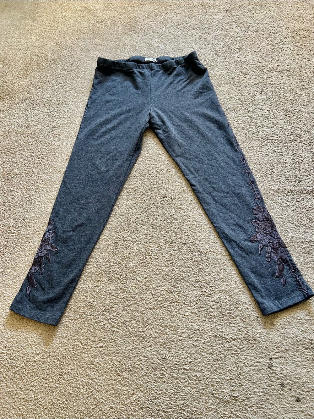 Johnny Was Charcoal Gray Embroidered Leggings